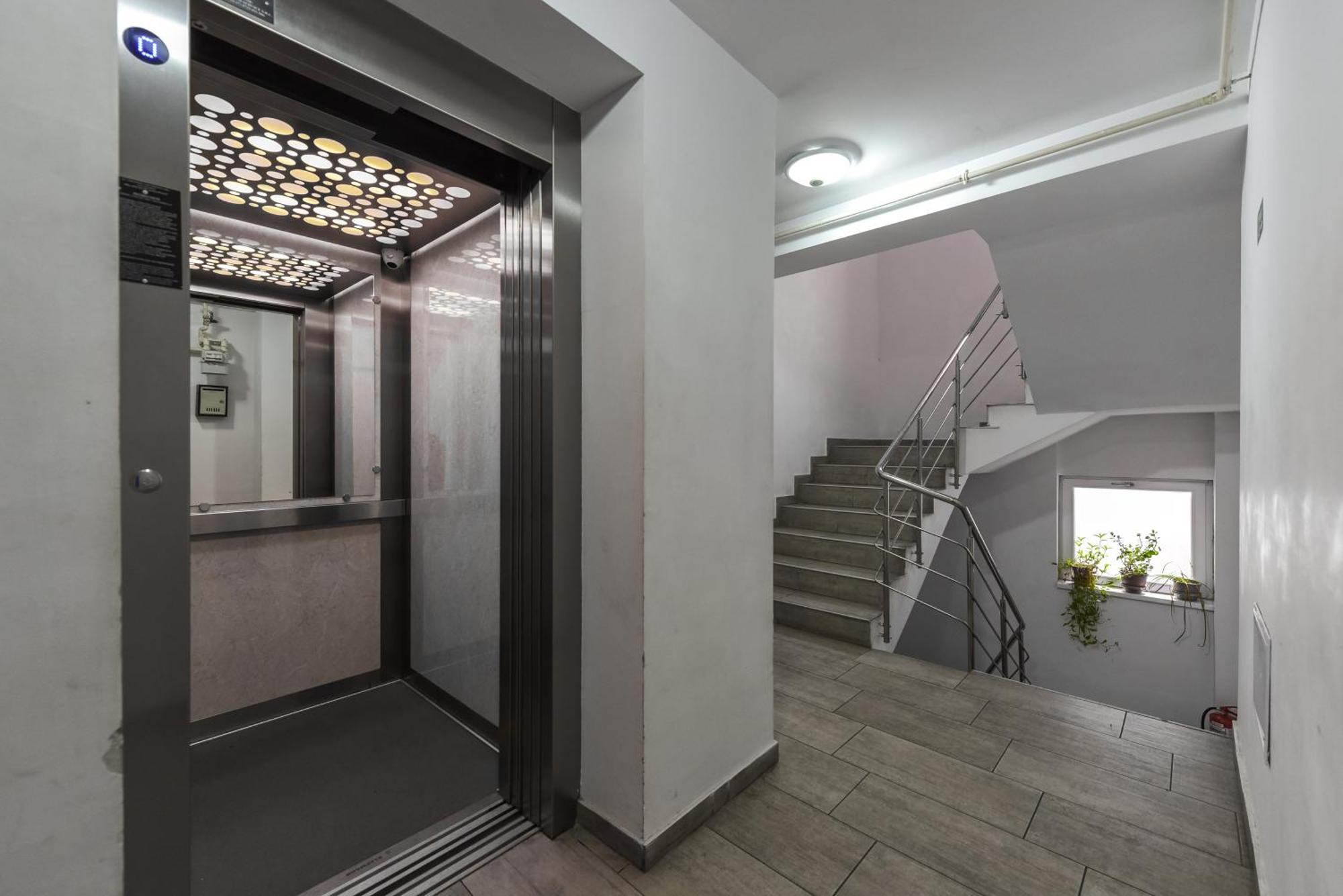 Bucharest Central Apartments - Shabbat Friendly Dış mekan fotoğraf