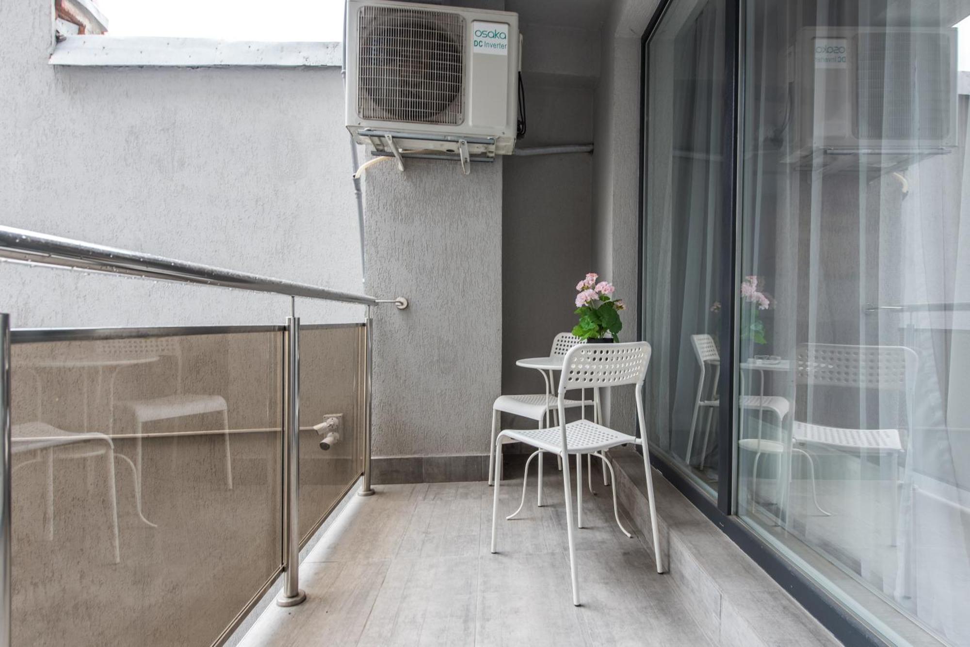 Bucharest Central Apartments - Shabbat Friendly Dış mekan fotoğraf